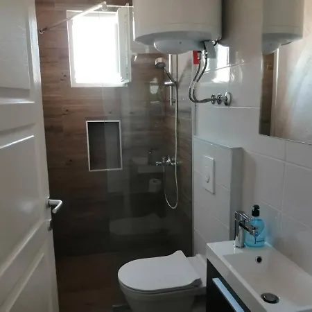 B&B Apartments Охрид Екстериор снимка
