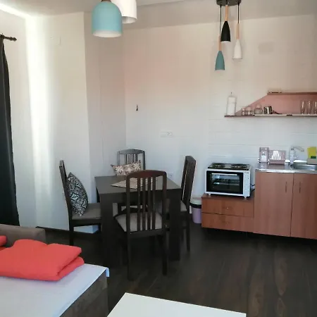 B&B Apartments Охрид Екстериор снимка